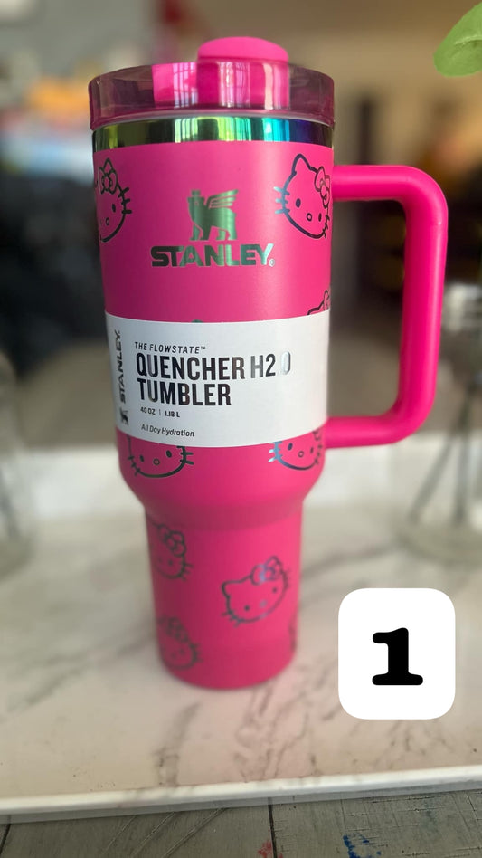 Hello Kitty 40 oz Stanley