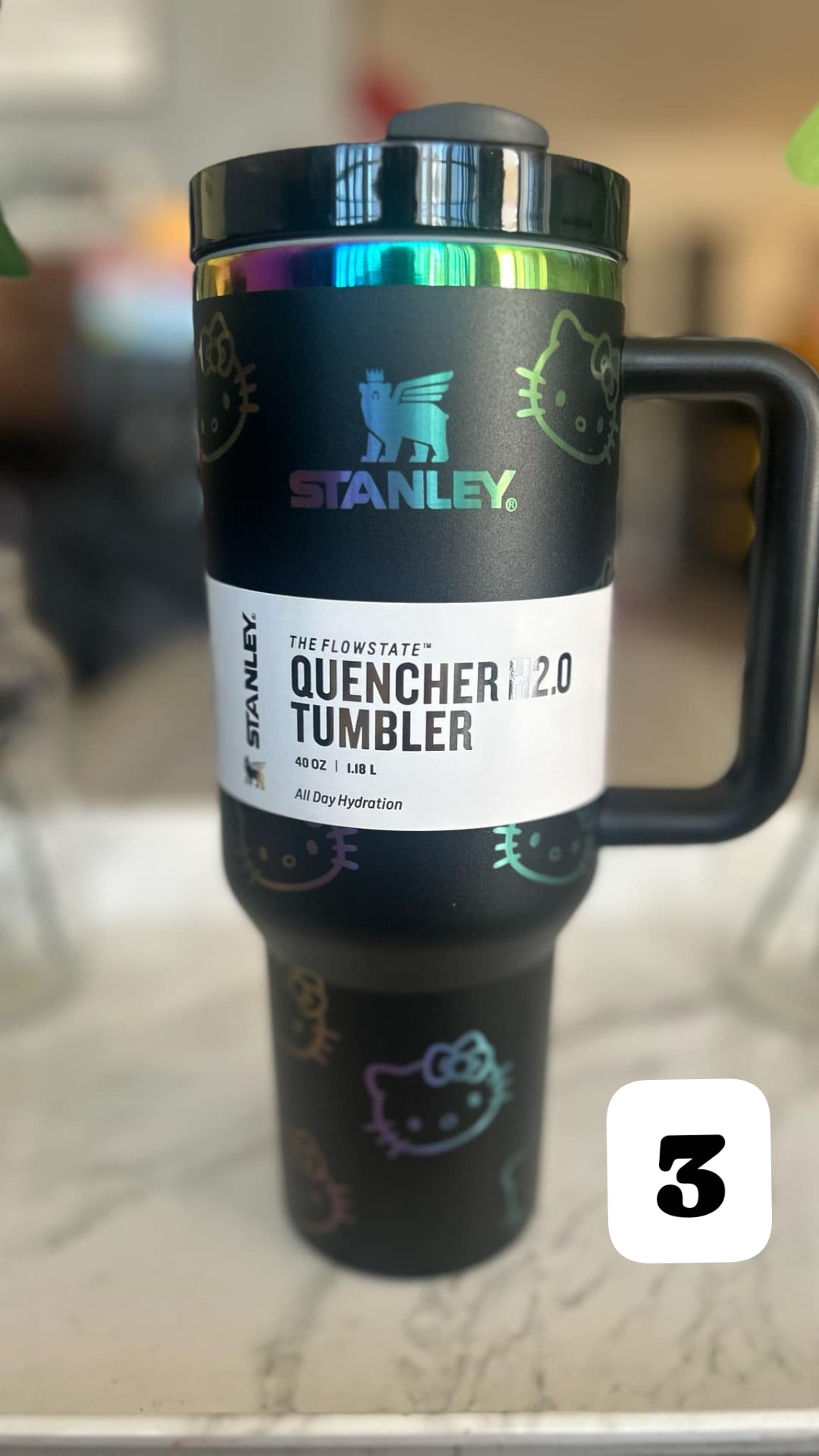 Hello Kitty 40 oz Stanley